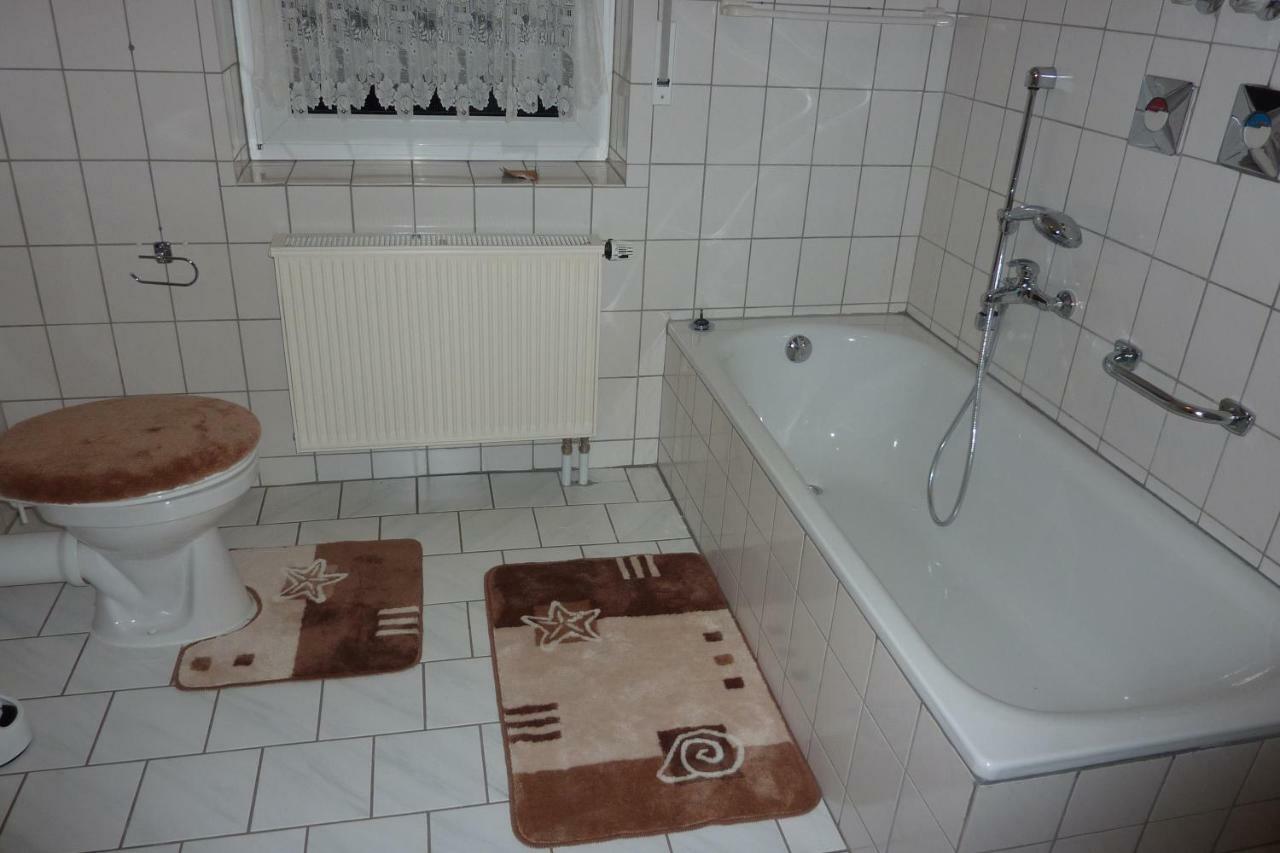 Anton Schuler Appartement Niedenstein Buitenkant foto